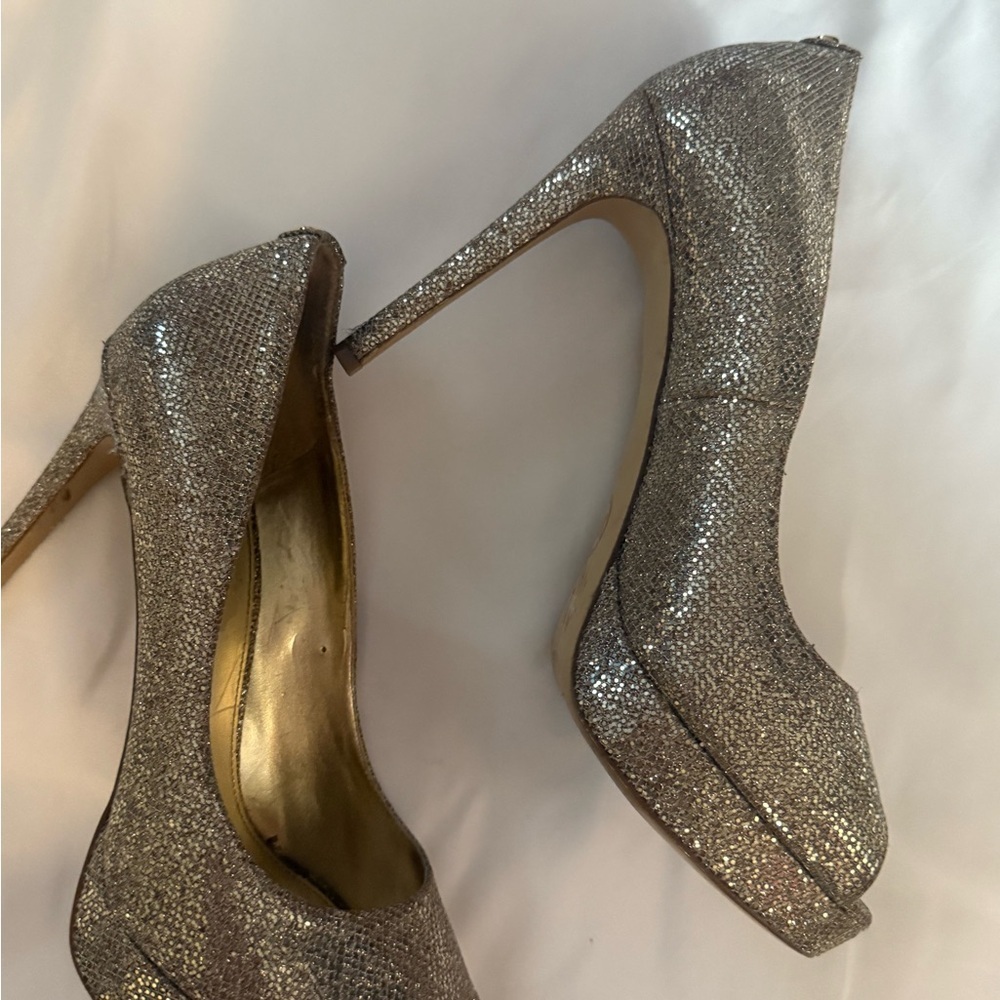 Michael Kors Glittering Silver Heels